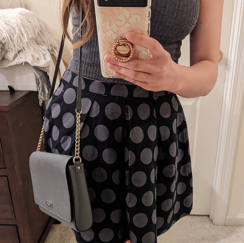 Gap pleated skirt